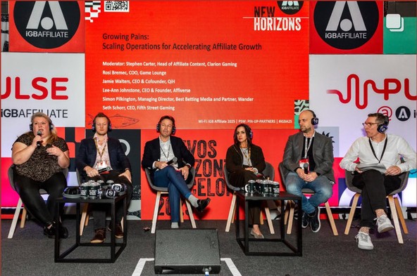 Rosi Bremec on the Growing Pains panel at iGB Affiliate